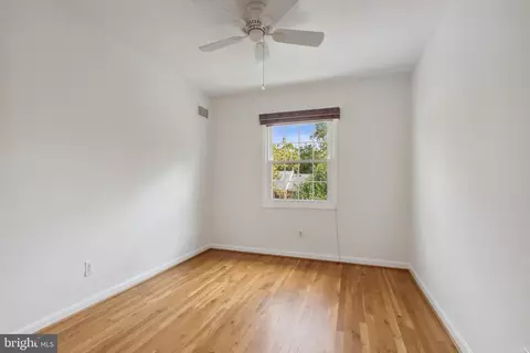 8407 Willow Forge Rd, Springfield, VA 22152 photo 20