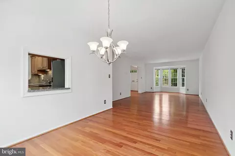 8407 Willow Forge Rd, Springfield, VA 22152 photo 9