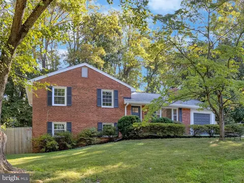 6420 Julian St, Springfield, VA 22150
