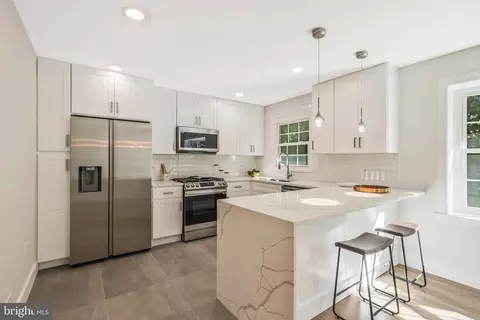 6420 Julian St, Springfield, VA 22150 photo 8