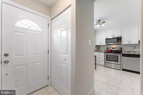 6023 Sweet Dale Ct, Springfield, VA 22152 photo 6