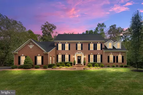 13741 Balmoral Greens Ave, Clifton, VA 20124