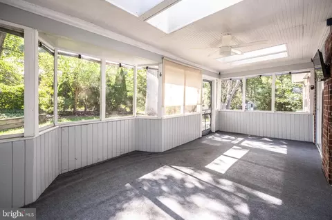 5512 Yorkshire St, Springfield, VA 22151 photo 18