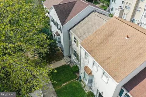 2366 Hunters Square Ct, Reston, VA 20191 photo 38