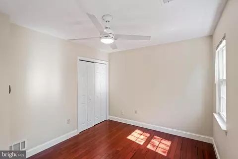 2366 Hunters Square Ct, Reston, VA 20191 photo 21