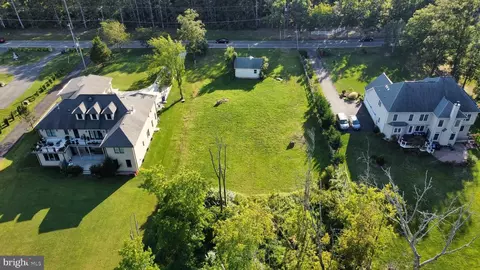 5955 Colchester Rd, Fairfax, VA 22030