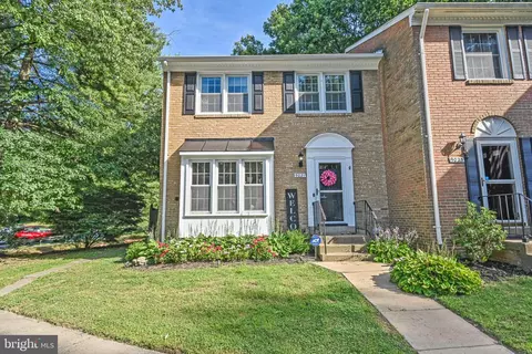 9021 Rosewall Ct, Springfield, VA 22152 photo 4