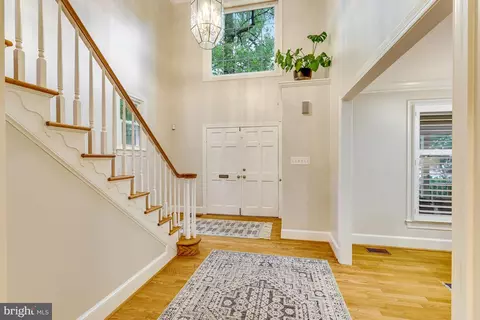 6804 Baron Rd, Mclean, VA 22101 photo 7