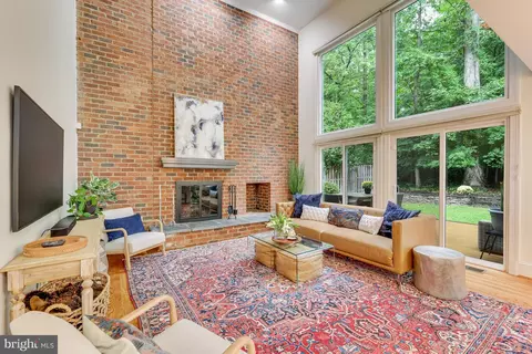 6804 Baron Rd, Mclean, VA 22101 photo 19
