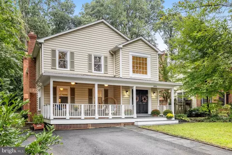 6804 Baron Rd, Mclean, VA 22101 photo 1