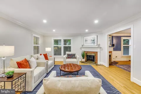 6804 Baron Rd, Mclean, VA 22101 photo 8