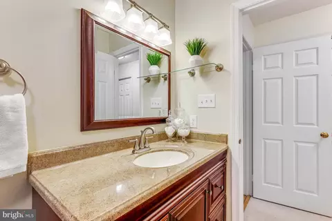 6804 Baron Rd, Mclean, VA 22101 photo 39