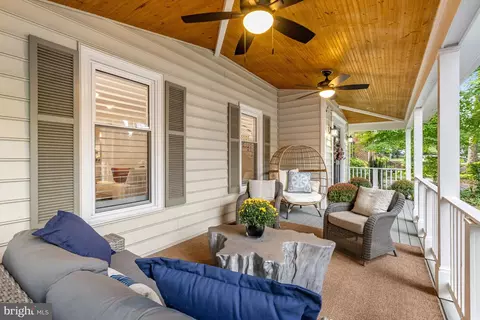 6804 Baron Rd, Mclean, VA 22101 photo 4