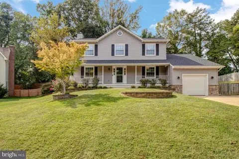 506 Woodshire Ln, Herndon, VA 20170