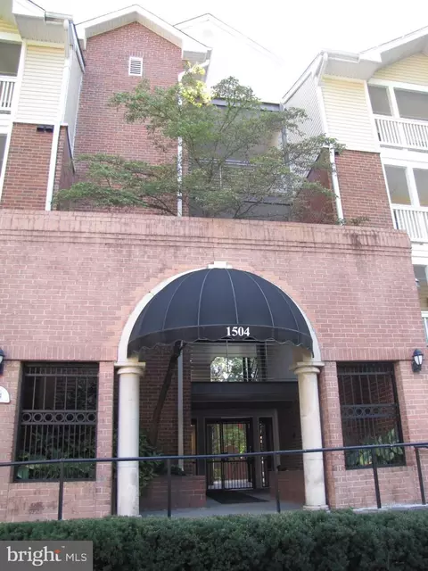 1504 Lincoln Way #401, Mclean, VA 22102