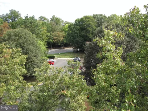 1504 Lincoln Way #401, Mclean, VA 22102 photo 12