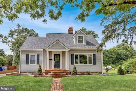 3419 Memorial St, Alexandria, VA 22306