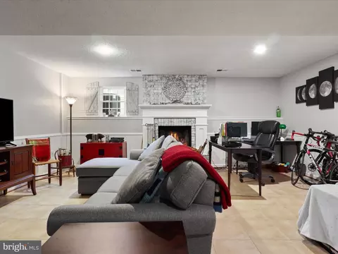 2422 Ridgehampton Ct, Reston, VA 20191 photo 29