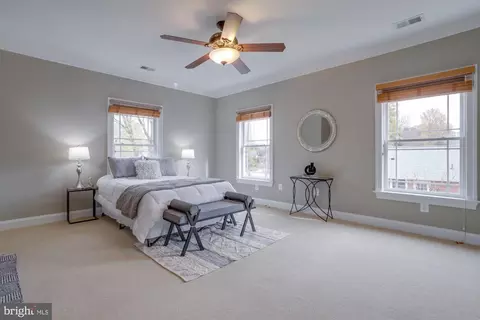 8126 Drayton Ln, Springfield, VA 22151 photo 31