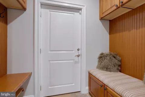 8126 Drayton Ln, Springfield, VA 22151 photo 25