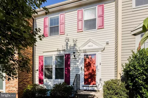 13212 Custom House Ct, Fairfax, VA 22033
