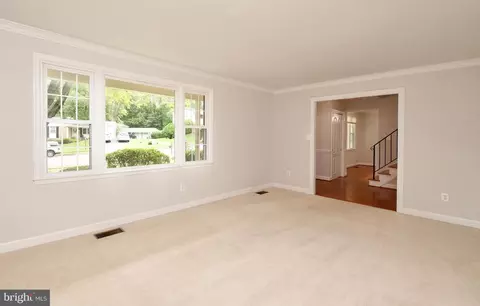 7216 Reservation Dr, Springfield, VA 22153 photo 12