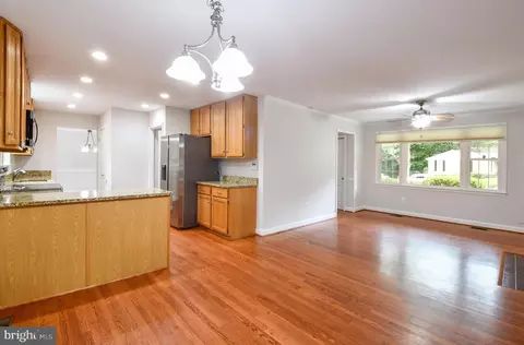 7216 Reservation Dr, Springfield, VA 22153 photo 21
