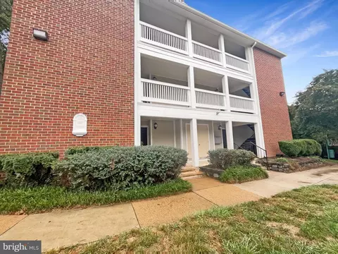 1537 Lincoln Way #204, Mclean, VA 22102