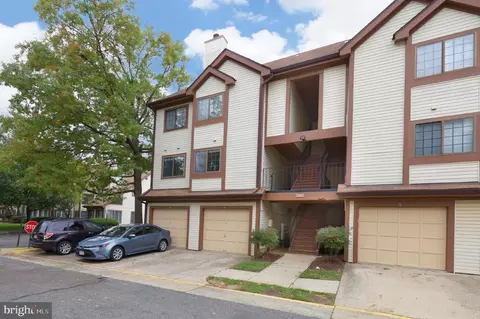 6017 E Curtier Dr #6017E, Alexandria, VA 22310