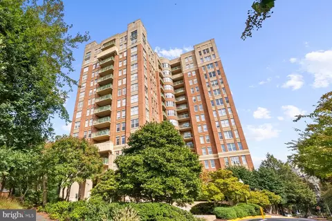 11776 Stratford House Pl #607, Reston, VA 20190