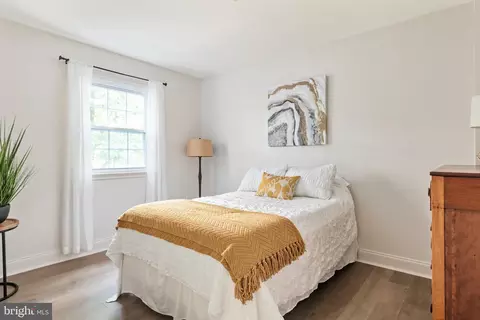 6342 Draco St, Burke, VA 22015 photo 17