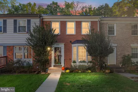 6342 Draco St, Burke, VA 22015