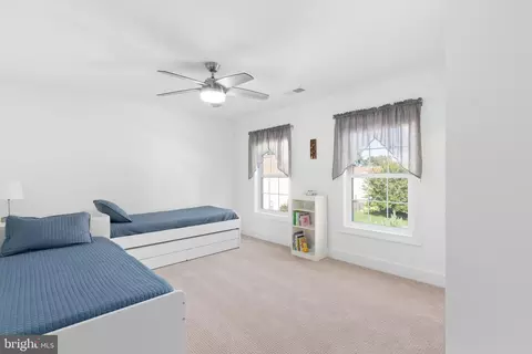 7810 Cherry Orchard Ct, Springfield, VA 22153 photo 31