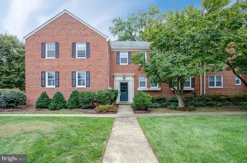 1501 Belle View Blvd #A1, Alexandria, VA 22307