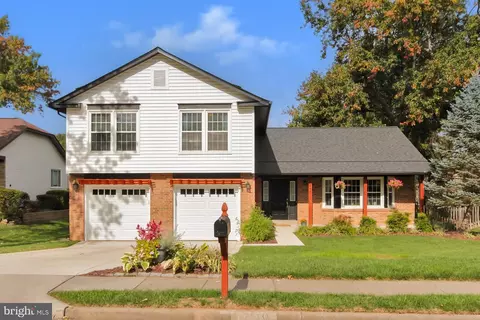 7119 Sontag Way, Springfield, VA 22153