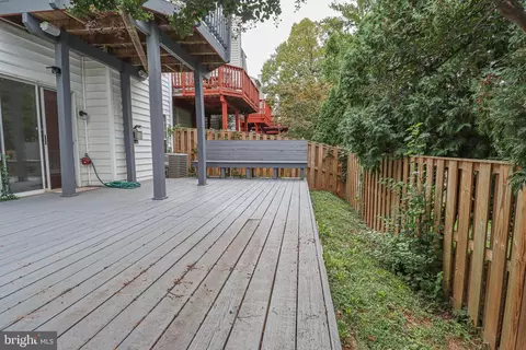 1100 Cypress Tree Pl, Herndon, VA 20170 photo 66