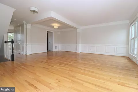1100 Cypress Tree Pl, Herndon, VA 20170 photo 21