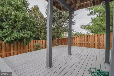 1100 Cypress Tree Pl, Herndon, VA 20170 photo 48