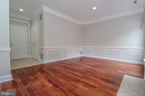 1100 Cypress Tree Pl, Herndon, VA 20170 photo 59