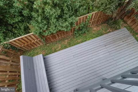 1100 Cypress Tree Pl, Herndon, VA 20170 photo 23