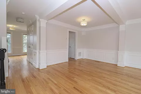 1100 Cypress Tree Pl, Herndon, VA 20170 photo 25