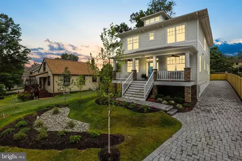 6705 Osborn St, Falls Church, VA 22046