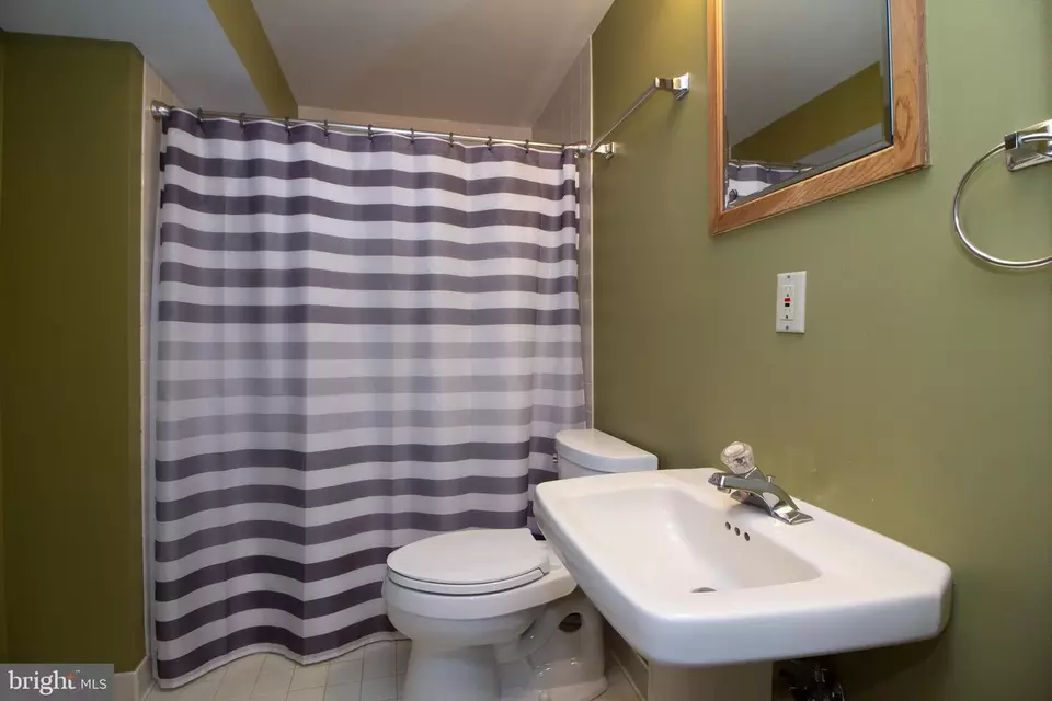  15338 Oakmere Pl, Centreville, VA 20120 photo 43