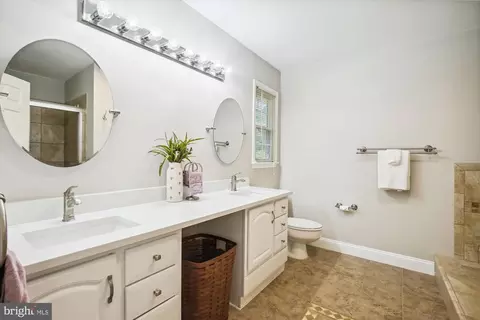 9207 Macswain Pl, Springfield, VA 22153 photo 59