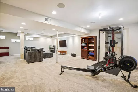 9207 Macswain Pl, Springfield, VA 22153 photo 69