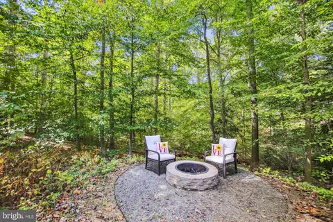 9207 Macswain Pl, Springfield, VA 22153 photo 40