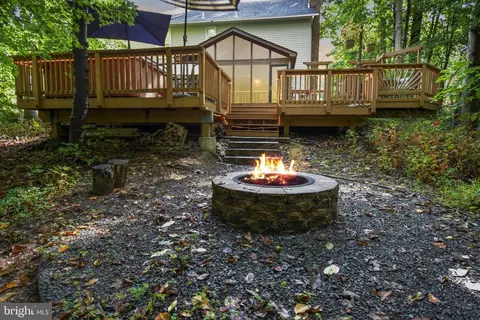 9207 Macswain Pl, Springfield, VA 22153 photo 38