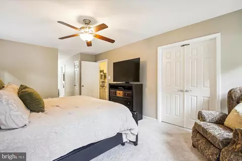 9207 Macswain Pl, Springfield, VA 22153 photo 58