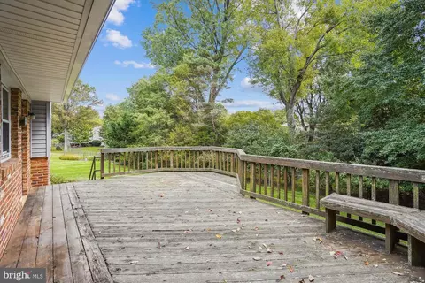7107 Purdue Pl, Mclean, VA 22101 photo 18