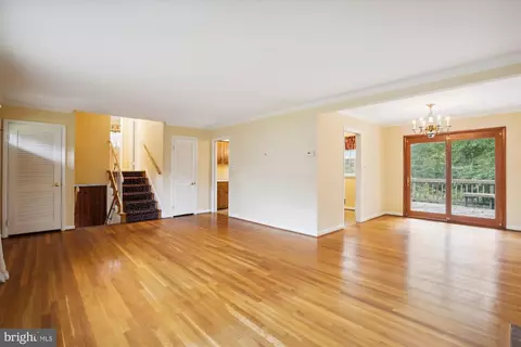 7107 Purdue Pl, Mclean, VA 22101 photo 9
